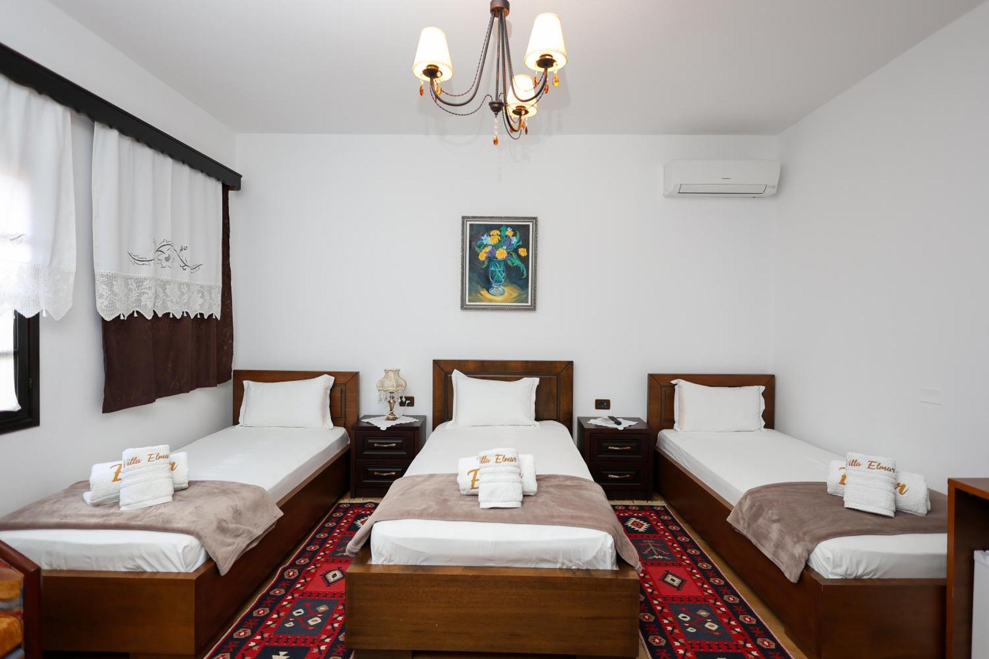 Villa Elmar Берат Екстериор снимка